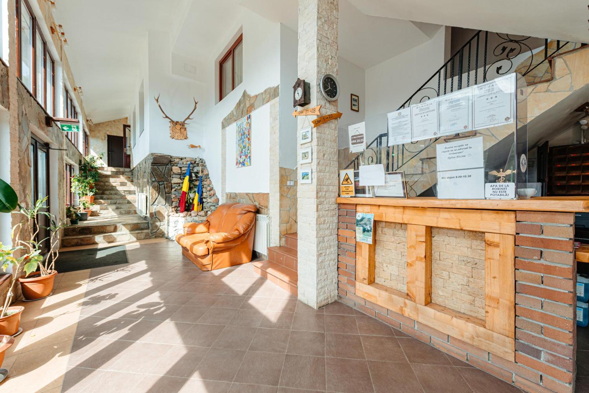 فندق Complex Turistic Alpina Blazna Sant المظهر الخارجي الصورة